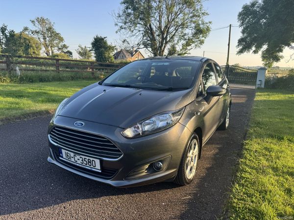 Ford Fiesta Hatchback, Diesel, 2016, Grey