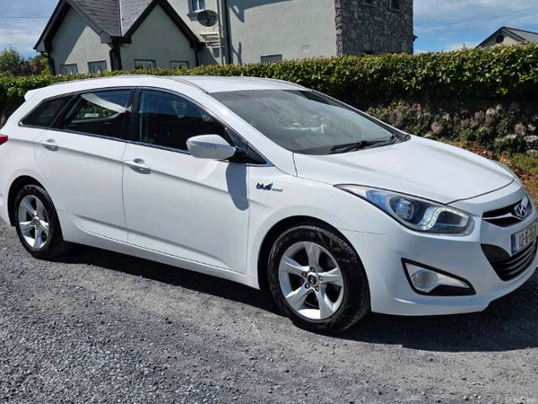 Hyundai i40 Estate, Diesel, 2012, White