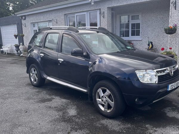 Dacia Duster SUV, Diesel, 2013, Black