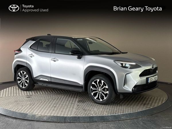 Toyota Yaris Cross Hatchback, Petrol Hybrid, 2022, Grey