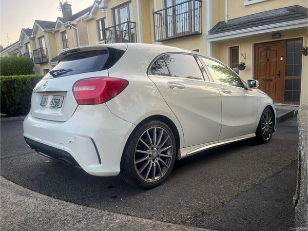 Mercedes-Benz A-Class Hatchback, Petrol, 2013, White