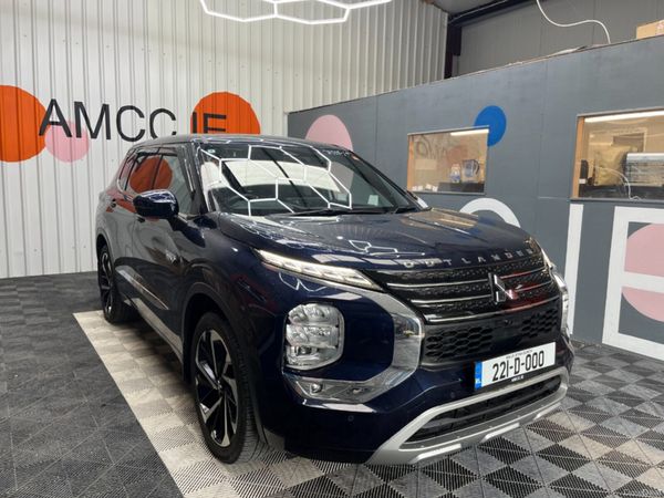 Mitsubishi Outlander SUV, Petrol Plug-in Hybrid, 2022, Black