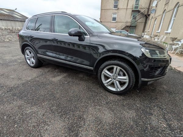 Volkswagen Touareg SUV, Diesel, 2016, Black