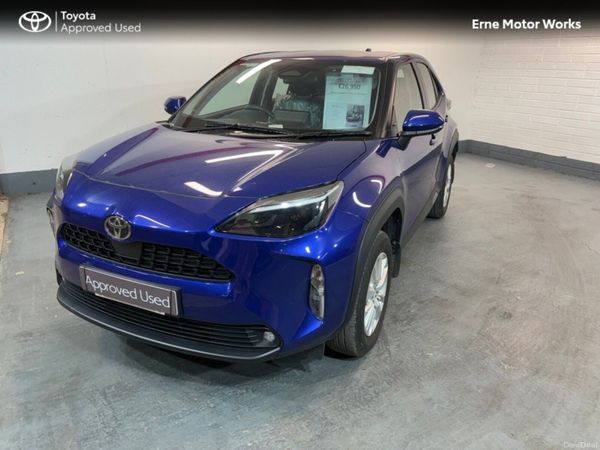 Toyota Yaris Cross Hatchback, Petrol Hybrid, 2024, Blue