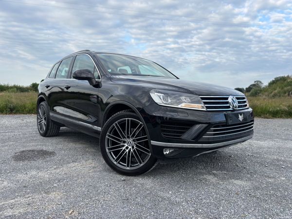 Volkswagen Touareg SUV, Diesel, 2014, Black