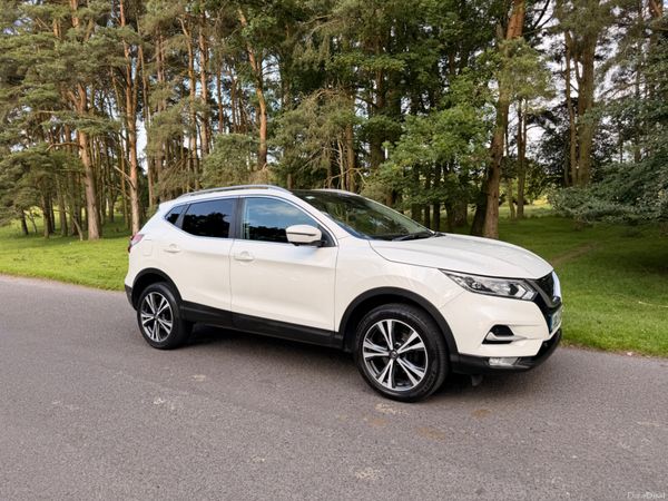 Nissan Qashqai Hatchback, Diesel, 2018, White