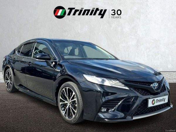 Toyota Camry Saloon, Petrol Hybrid, 2020, Black