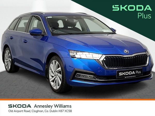 Skoda Octavia Estate, Petrol, 2023, Blue