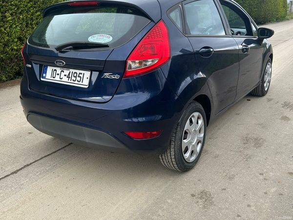 Ford Fiesta Hatchback, Diesel, 2010, Blue
