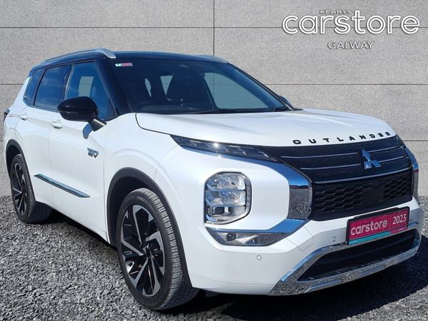 Mitsubishi Outlander SUV, Petrol Hybrid, 2023, White