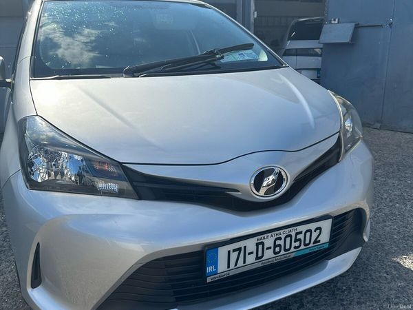 Toyota Vitz Hatchback, Petrol, 2017, Silver