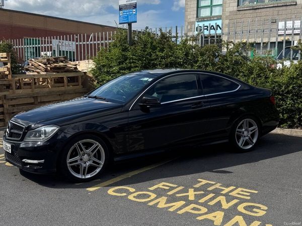 Mercedes-Benz C-Class Coupe, Diesel, 2011, Black