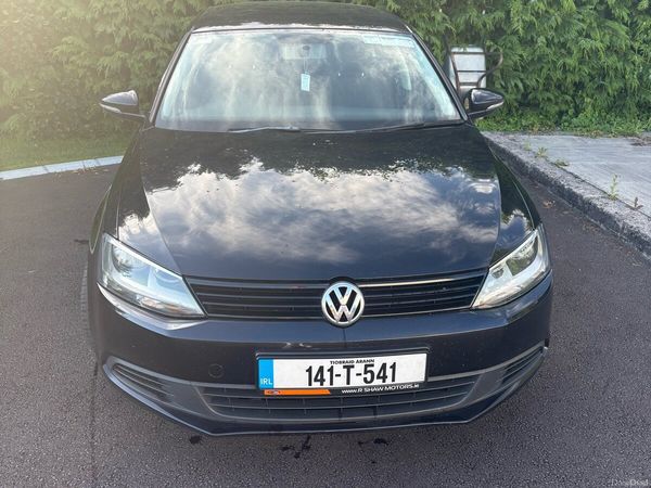 Volkswagen Jetta Saloon, Diesel, 2014, Black