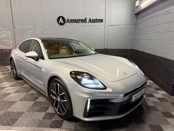 Porsche Panamera Hatchback, Petrol Plug-in Hybrid, 2024, Green