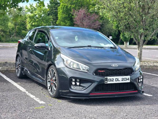 Kia Ceed Hatchback, Petrol, 2013, Black