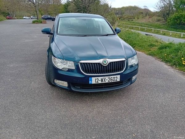 Skoda Superb Hatchback, Diesel, 2012, Blue