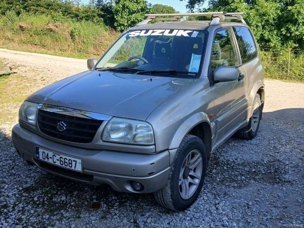 Suzuki Grand Vitara SUV, Petrol, 2004, Beige