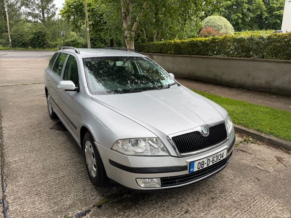 Skoda Octavia Estate/Jeep, Diesel, 2008, Silver