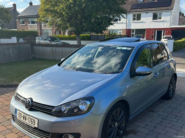 Volkswagen Golf Hatchback, Petrol, 2009, Blue