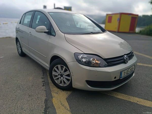 Volkswagen Golf Hatchback, Petrol, 2011, Silver