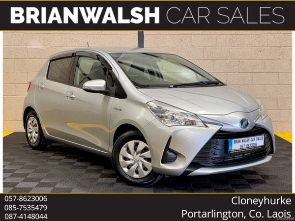 Toyota Yaris Hatchback, Petrol Hybrid, 2018, Silver
