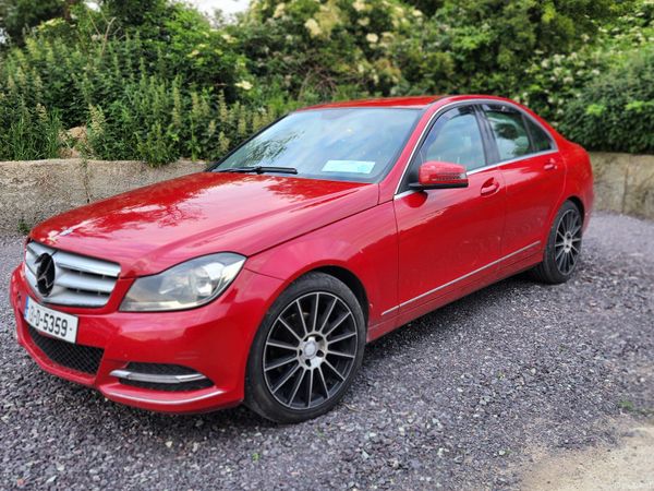 Mercedes-Benz C-Class Saloon, Diesel, 2013, Red