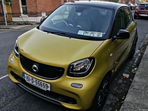 Smart Forfour Hatchback, Petrol, 2015, Yellow