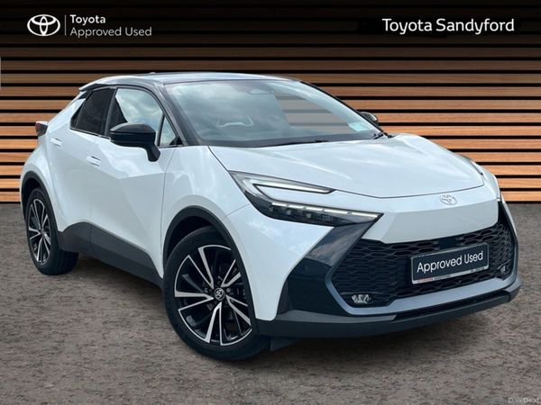 Toyota C-HR SUV, Petrol Hybrid, 2024, White