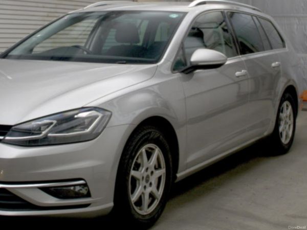 Volkswagen Golf Estate, Petrol, 2017, Silver