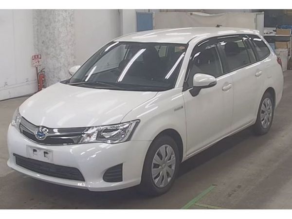 Toyota Corolla Hatchback, Petrol Hybrid, 2015, White