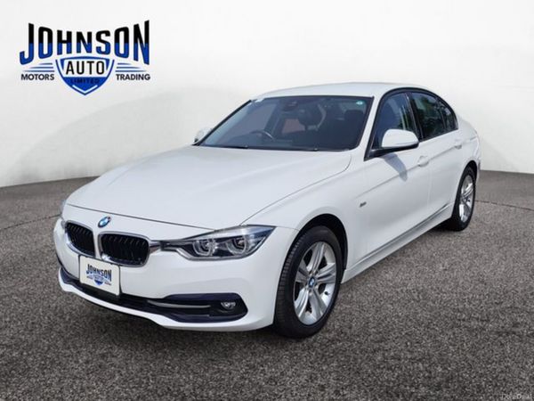 BMW 3-Series Hatchback, Petrol, 2016, White