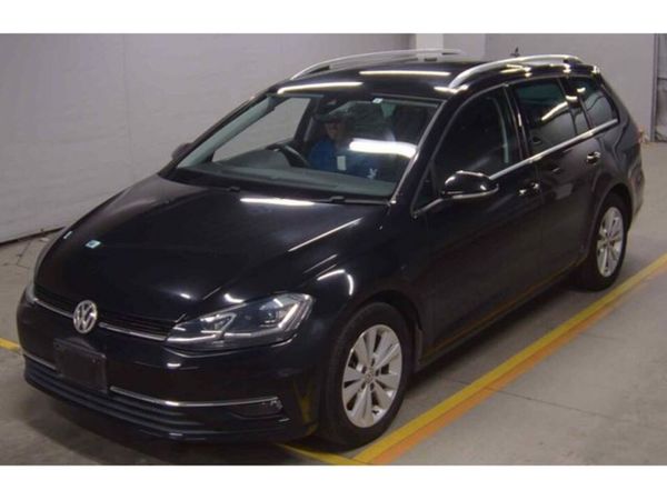 Volkswagen Golf Estate, Petrol, 2017, Black