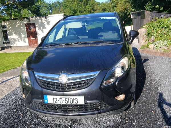 Vauxhall Zafira MPV, Diesel, 2012, Black