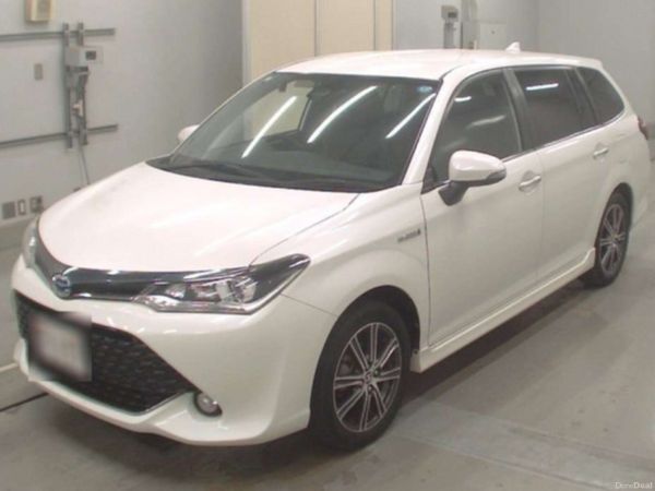 Toyota Corolla Estate, Petrol Hybrid, 2017, White