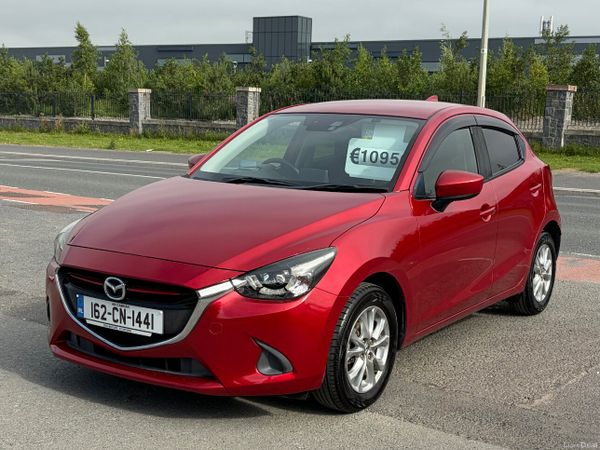 Mazda Mazda2 Hatchback, Petrol, 2016, Red