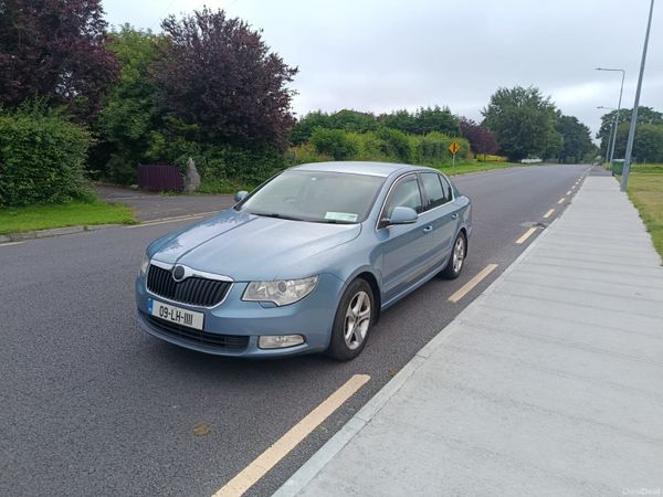 Skoda Superb Saloon, Diesel, 2009, Grey