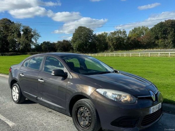 Renault Fluence Saloon, Diesel, 2013, Brown