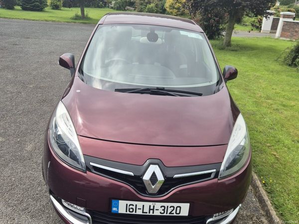 Renault Scenic MPV, Diesel, 2016, Red