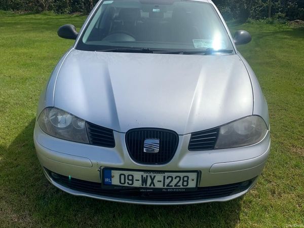 SEAT Cordoba Saloon, Petrol, 2009, Silver