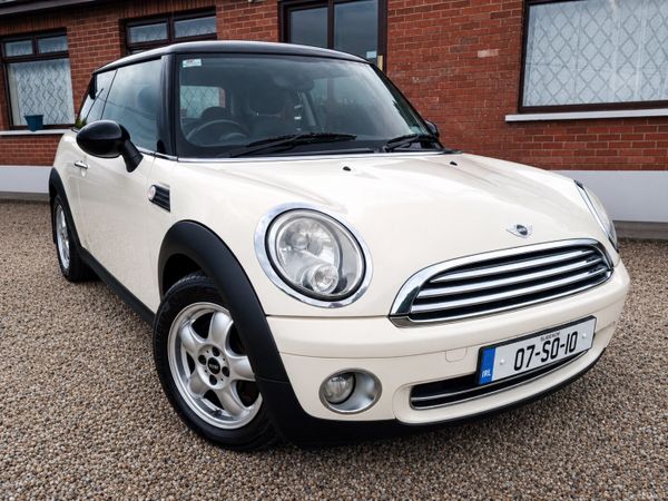 Mini Cooper Hatchback, Petrol, 2007, White