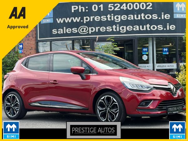 Renault Clio Hatchback, Petrol, 2017, Red