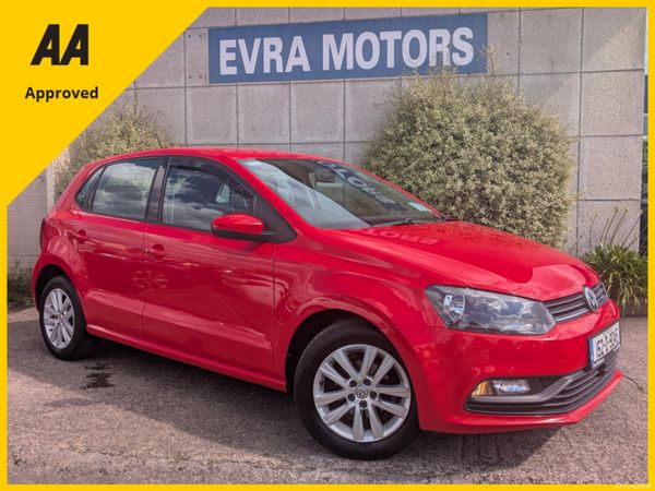 Volkswagen Polo Hatchback, Petrol, 2015, Red
