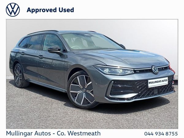 Volkswagen Passat Estate, Diesel, 2026, Grey