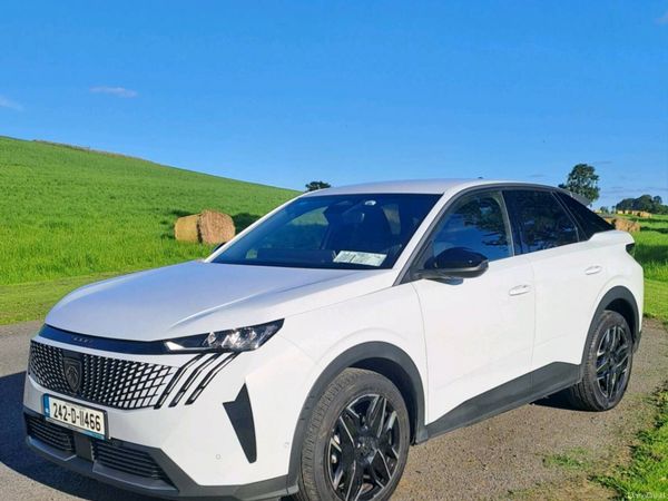 Peugeot 3008 MPV, Petrol Hybrid, 2024, White