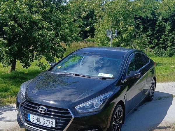 Hyundai i40 Saloon, Diesel, 2016, Black