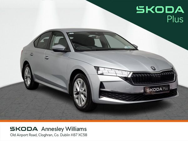 Skoda Octavia Saloon, Diesel, 2026, Grey