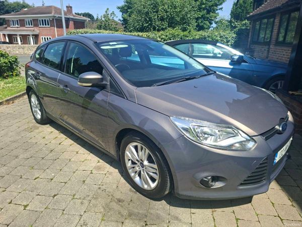 Ford Focus Hatchback, Diesel, 2013, Brown
