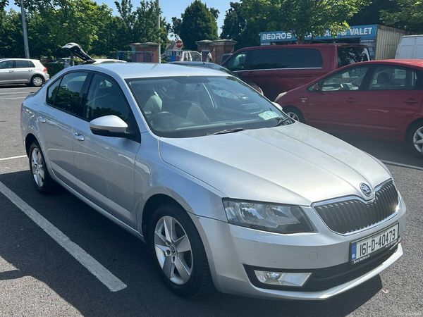 Skoda Octavia Saloon, Diesel, 2016, Silver