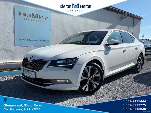 Skoda Superb Hatchback, Diesel, 2017, White