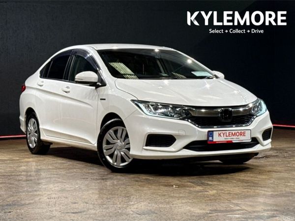 Honda Grace Saloon, Petrol Hybrid, 2018, White